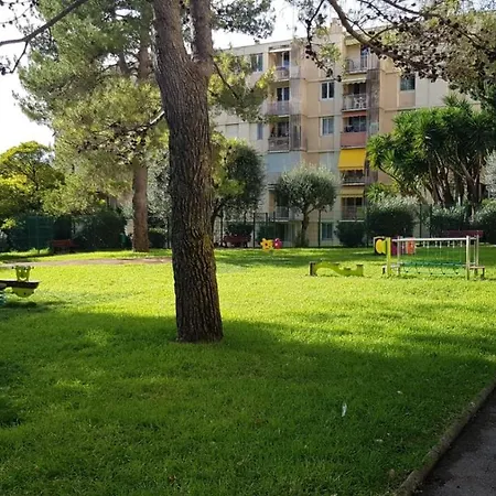 Le Panoramique Appartement *